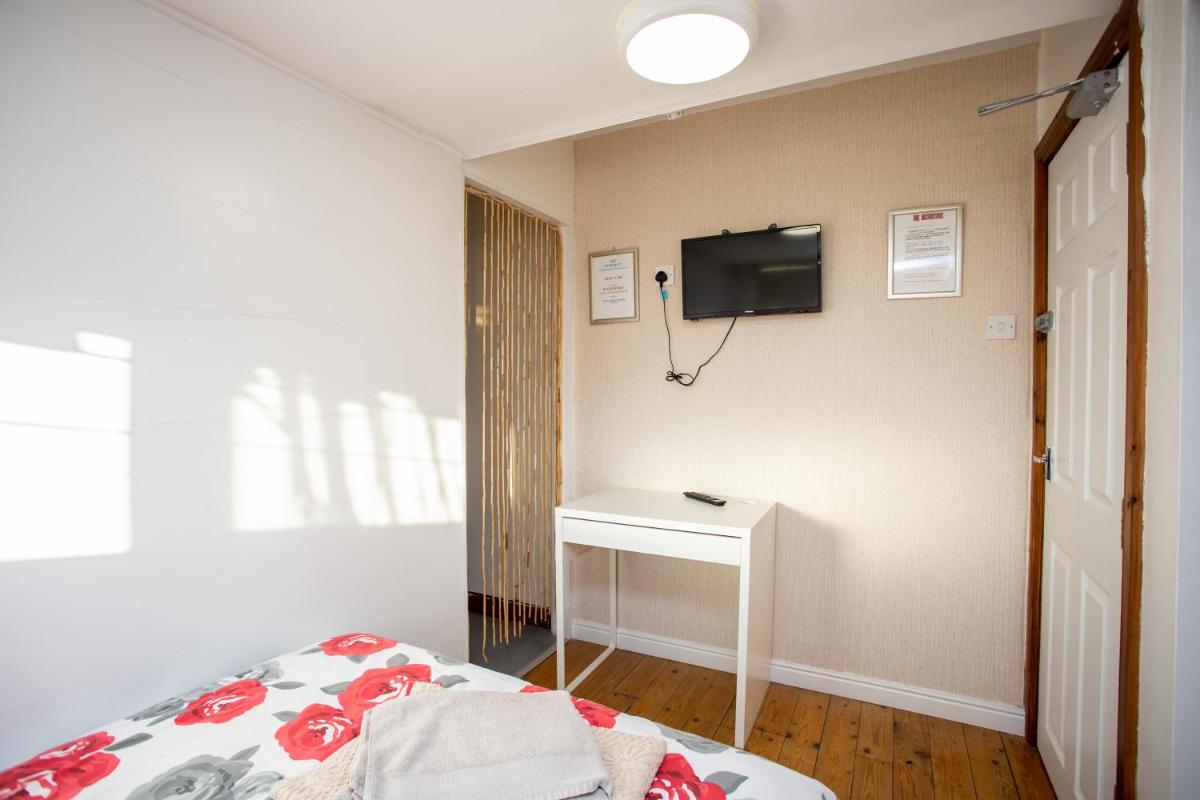 The Avocet by #ShortStaysAway - Housity