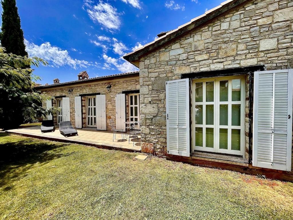Villa Melissa - Istrisches Steinhaus mit Pool in guter Lage - Housity