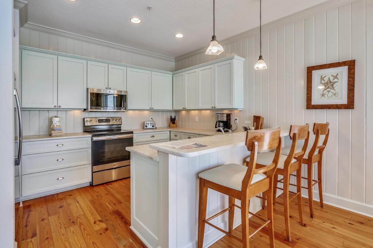 Suitetrails - Beach Front 3 Bedroom D