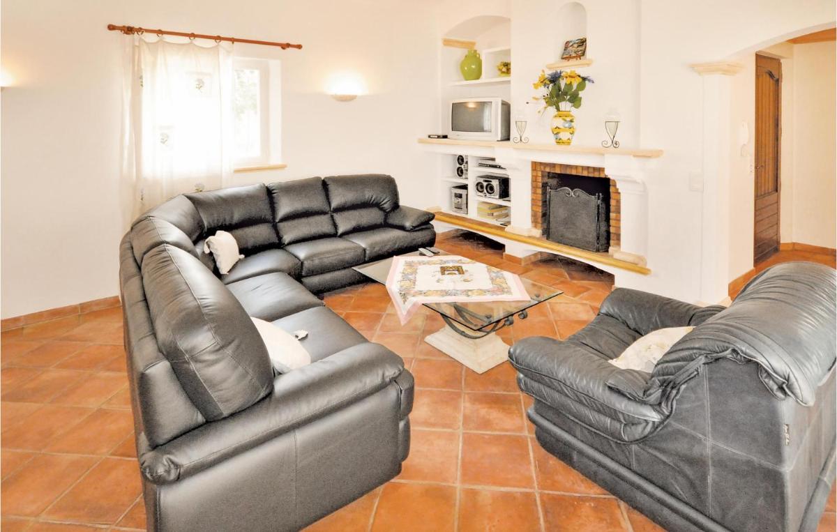 Amazing Home In Sainte Maxime - Housity
