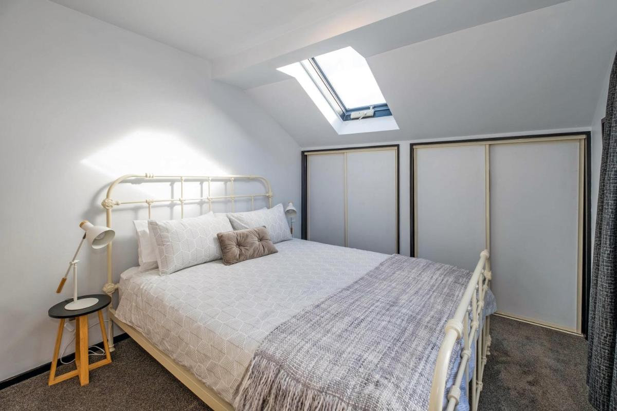 Little Black Chalet Methven - Housity