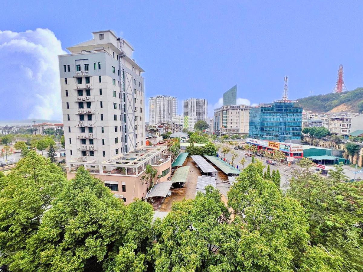 Halong Boutique Hotel - Housity