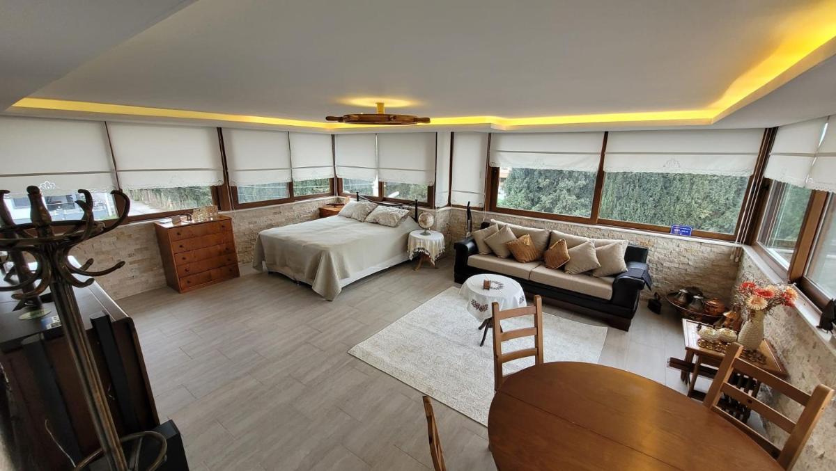 Flat with Garden and Balcony in Seferihisar - Housity