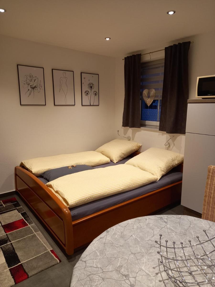 Cafe und Pension Ringer - Housity