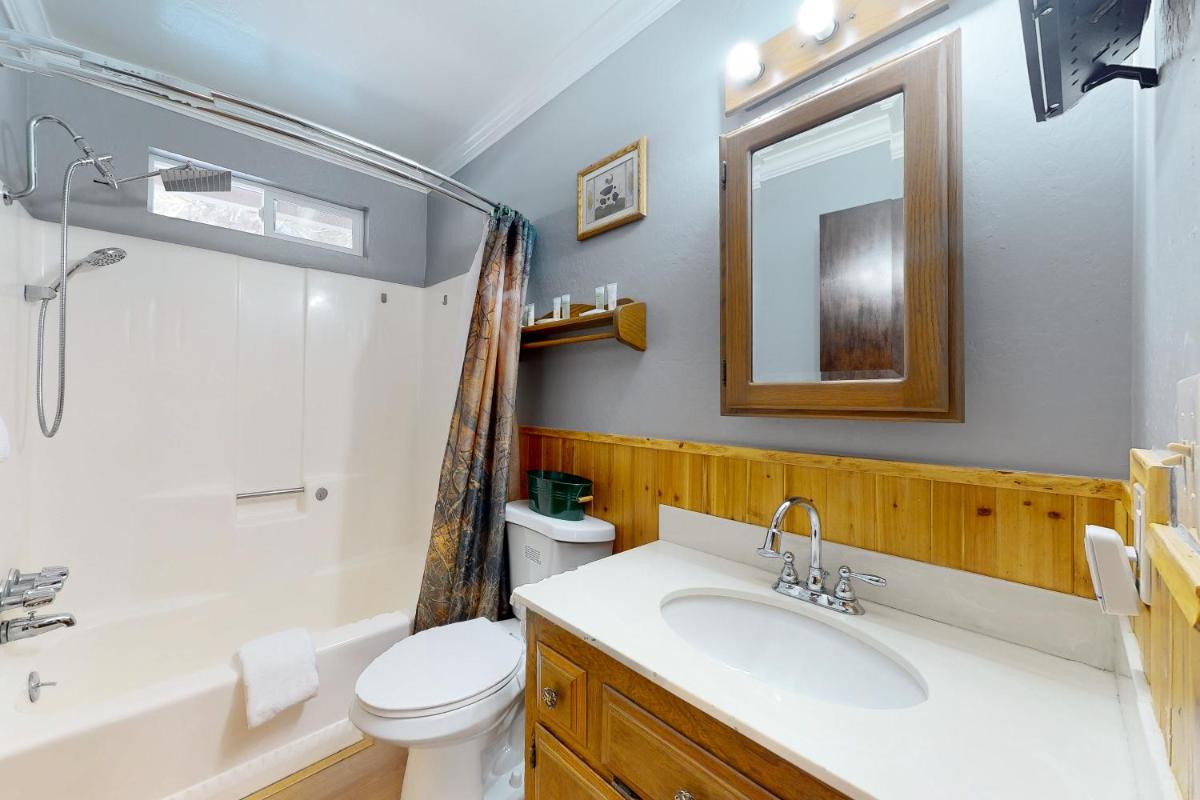 Green Valley Retreat - Housity