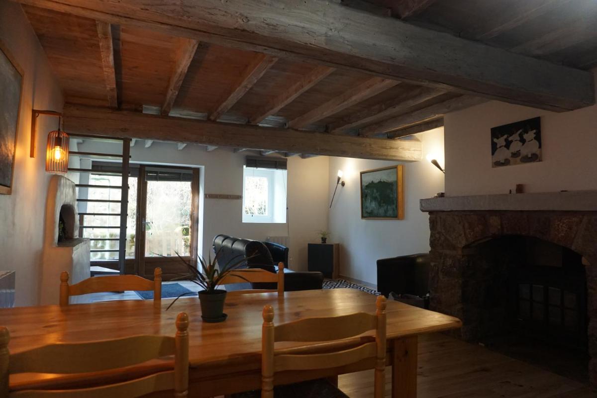 Les Hiboux - Housity