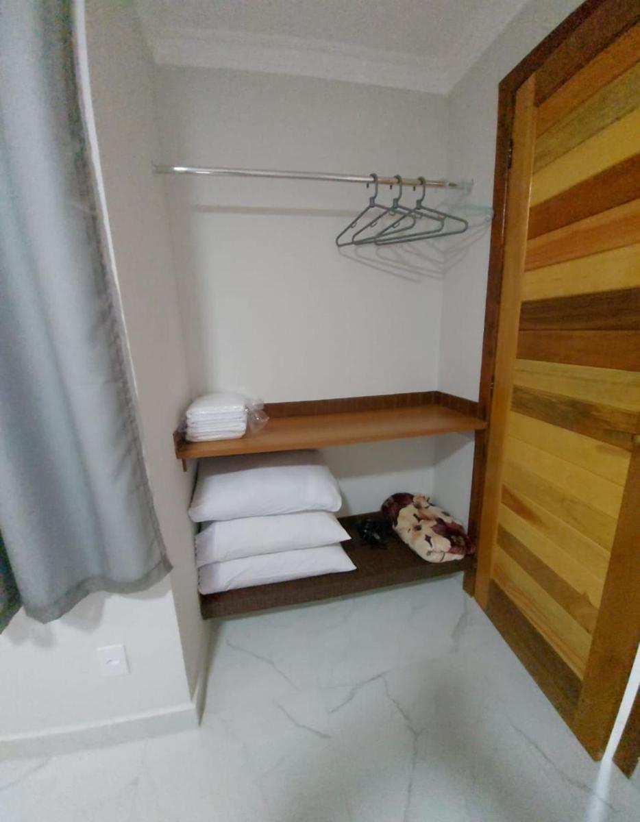 Apartamento Ponta da Fruta para até 4 pessoas 201 - Housity