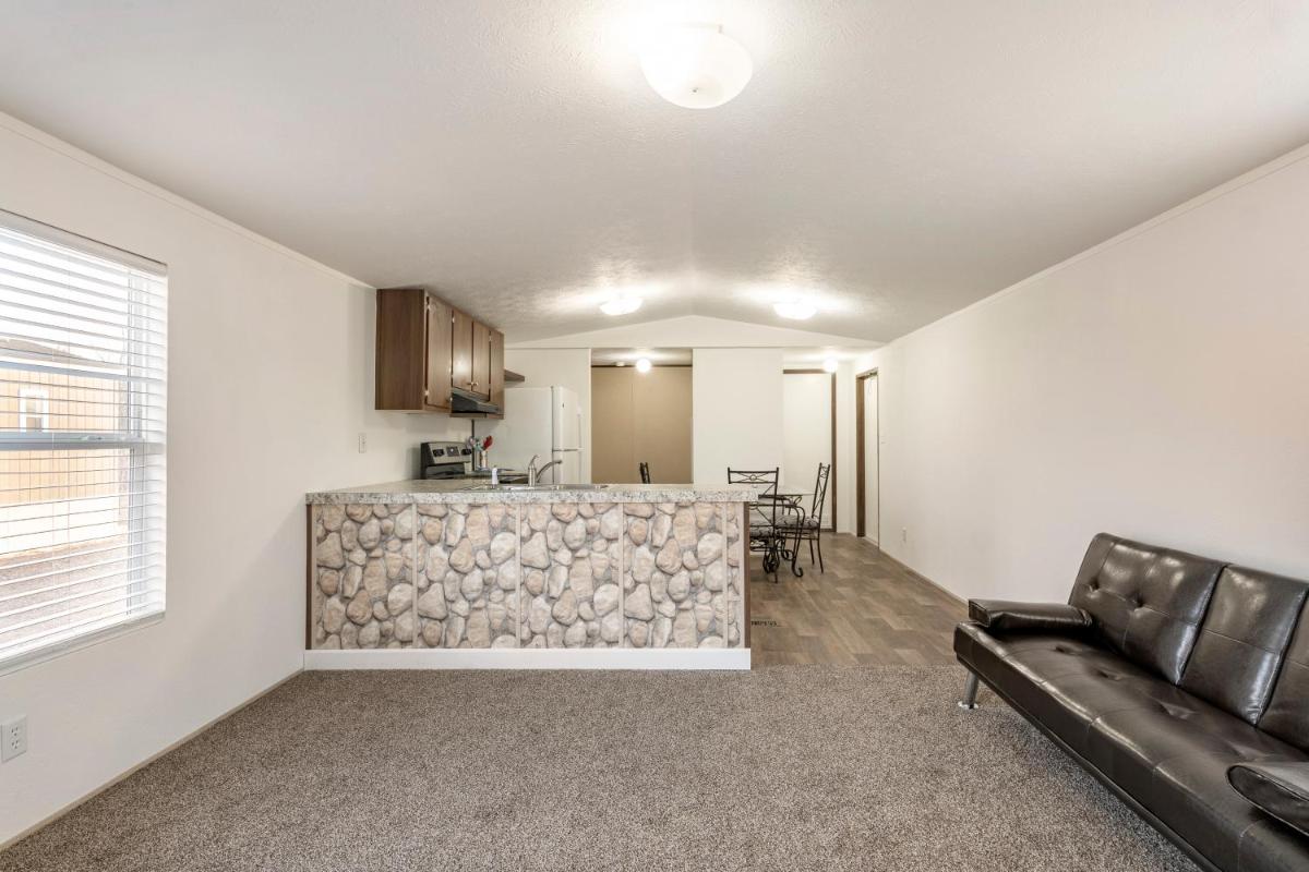 Gorgeous 3BR Guest House - Near COTA F1s & Airport - Housity
