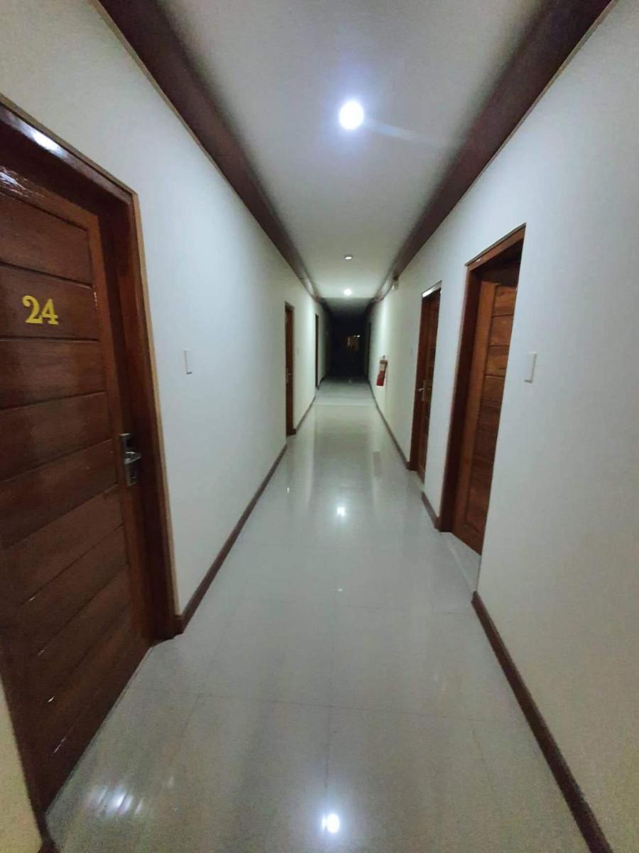 Laxur Odayya Hotel - Housity
