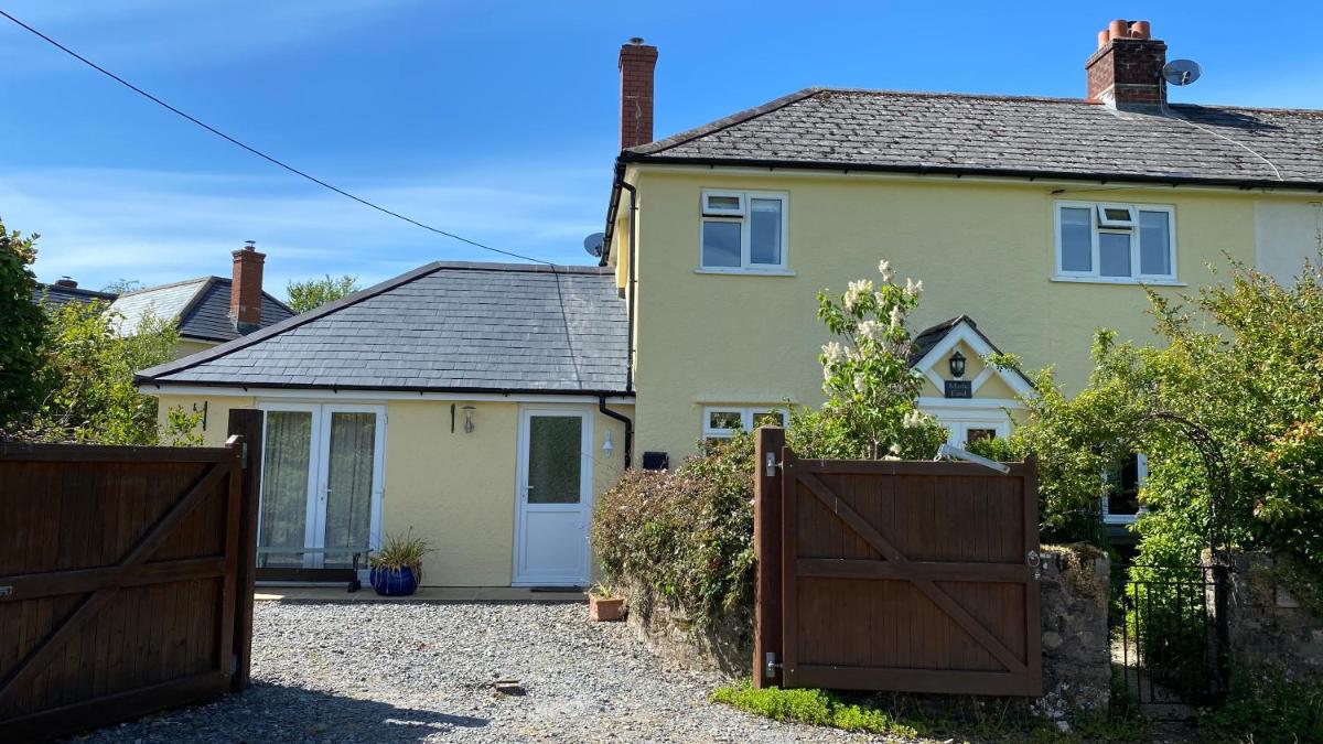 Mole End Exmoor retreat - Housity