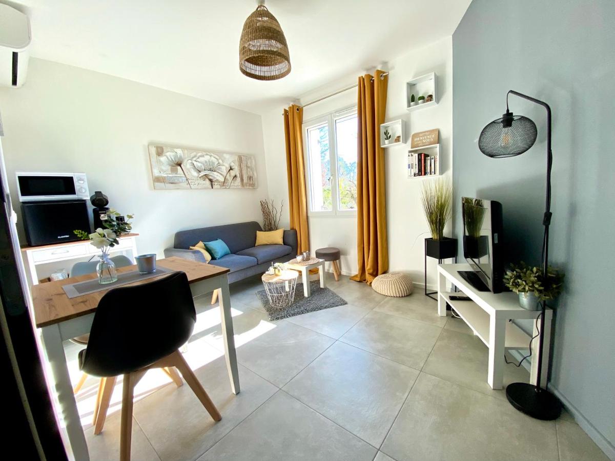 La Bella Vita - Housity