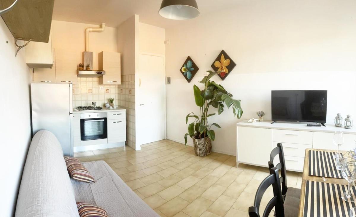 Appartamento Quelli Della Notte a La Mazzanta by Zoom In Earth - Housity