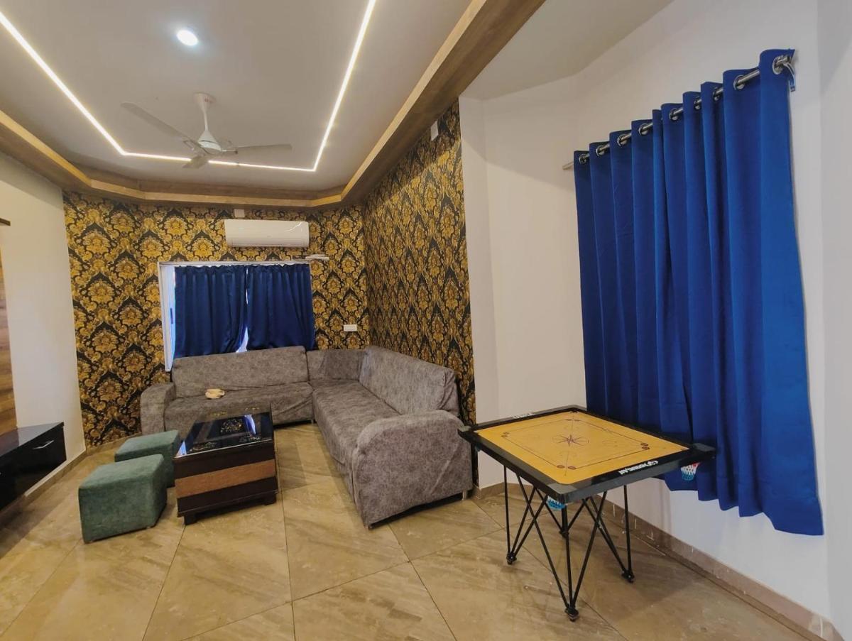 The Udaipur Villa private home stay with pool - Housity