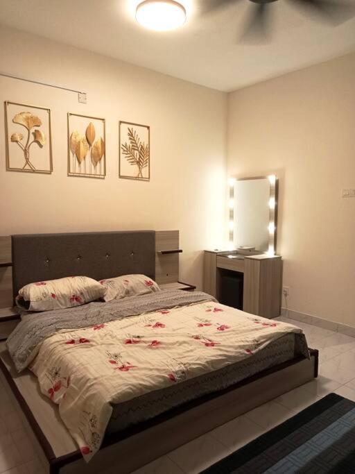 DAN'S Homestay Business Suite Home - Housity