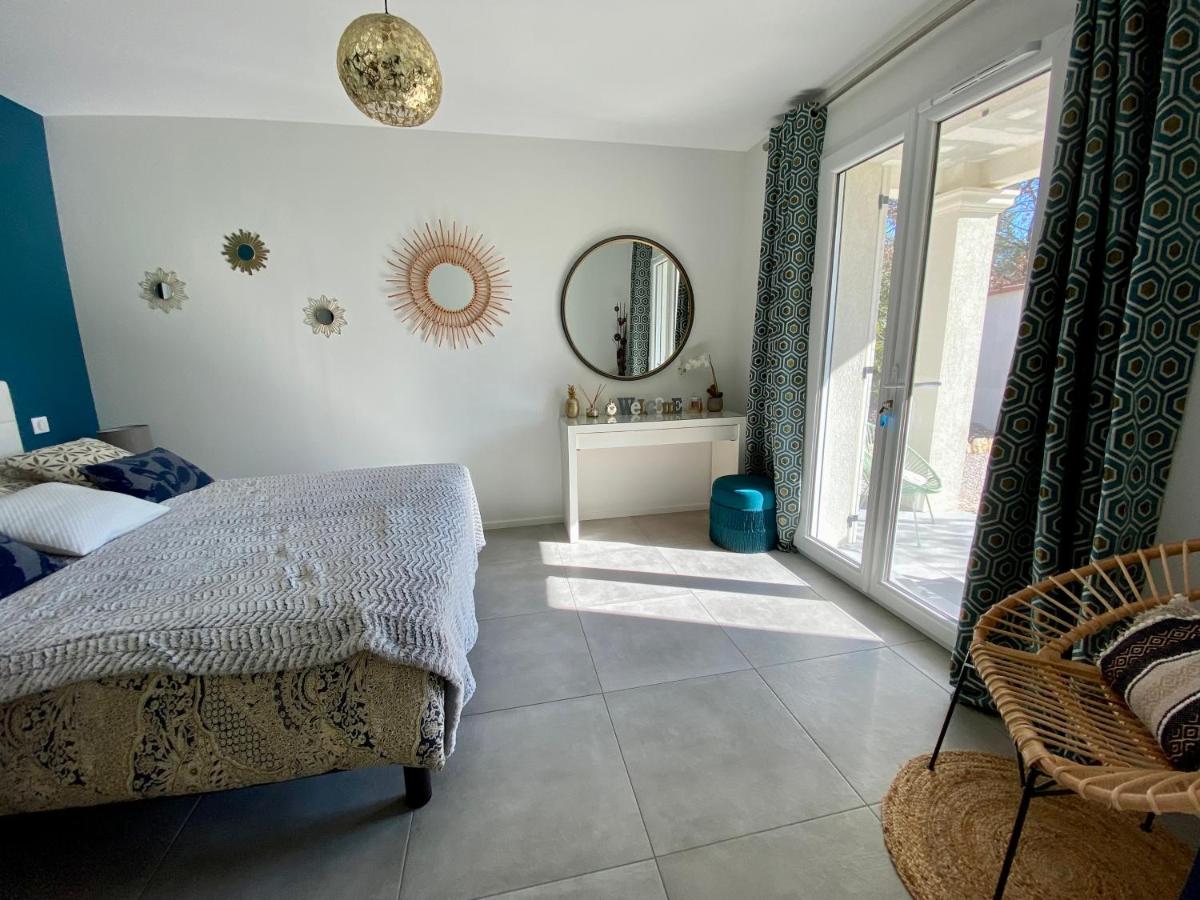 La Bella Vita - Housity