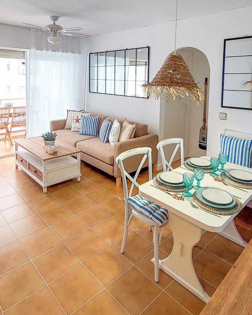 Apartamento La Manga, Urbanizacion Oasis - Housity