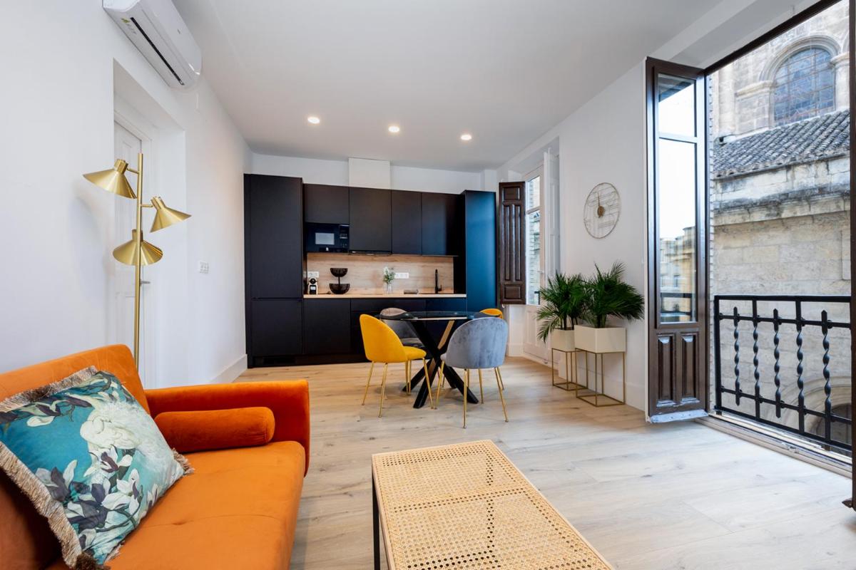 Luxury Gran Via Apartments - Housity