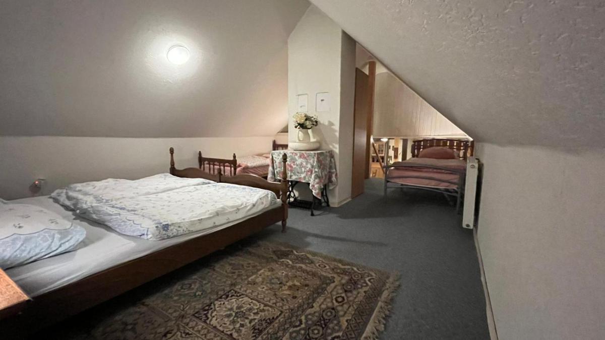 Haus Luise Monteure - Housity