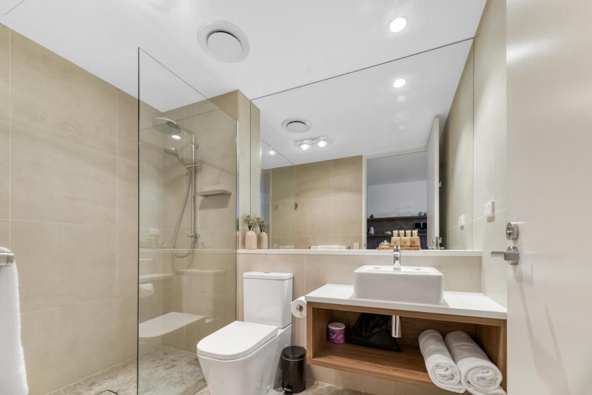 The Remington Orange - Housity