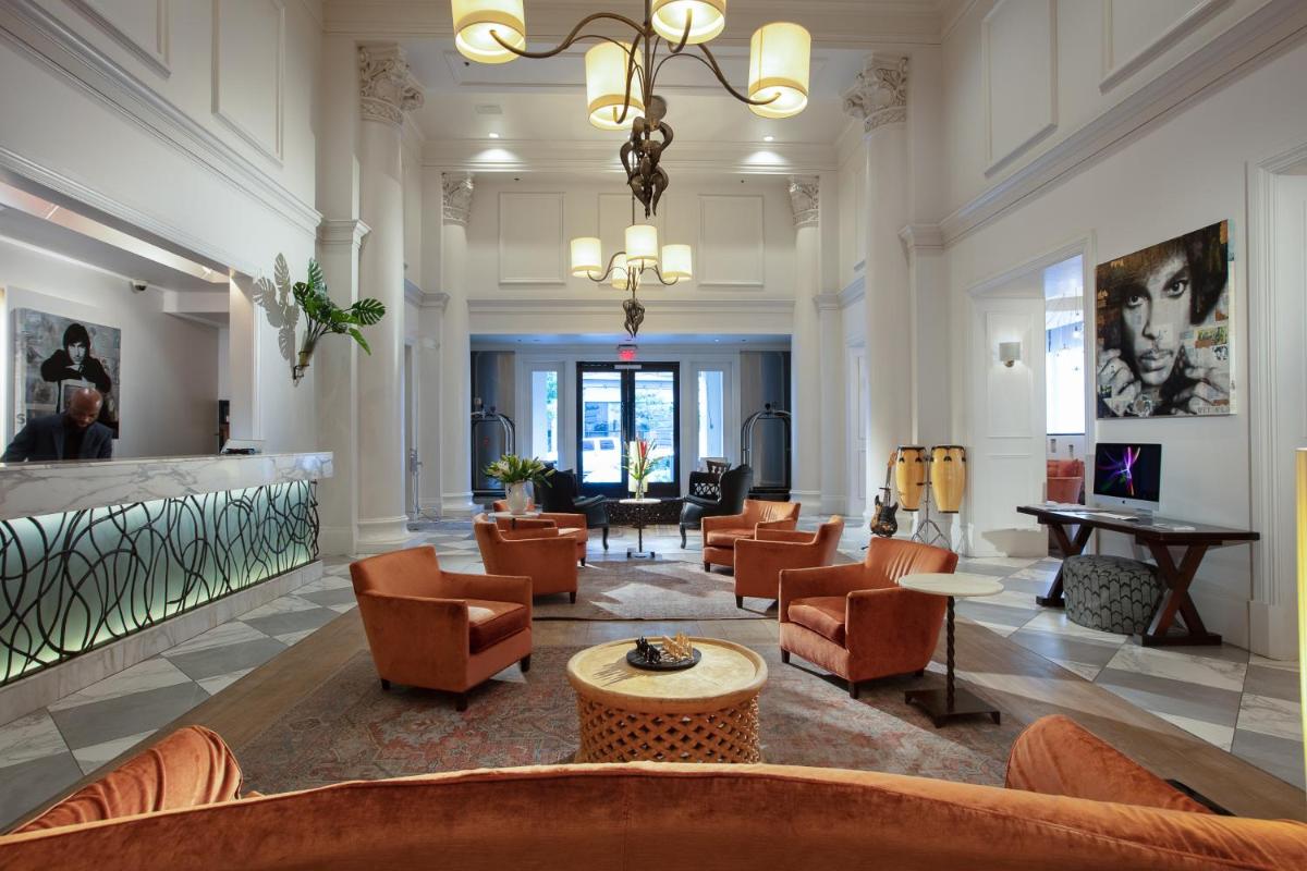 International House Hotel - Housity