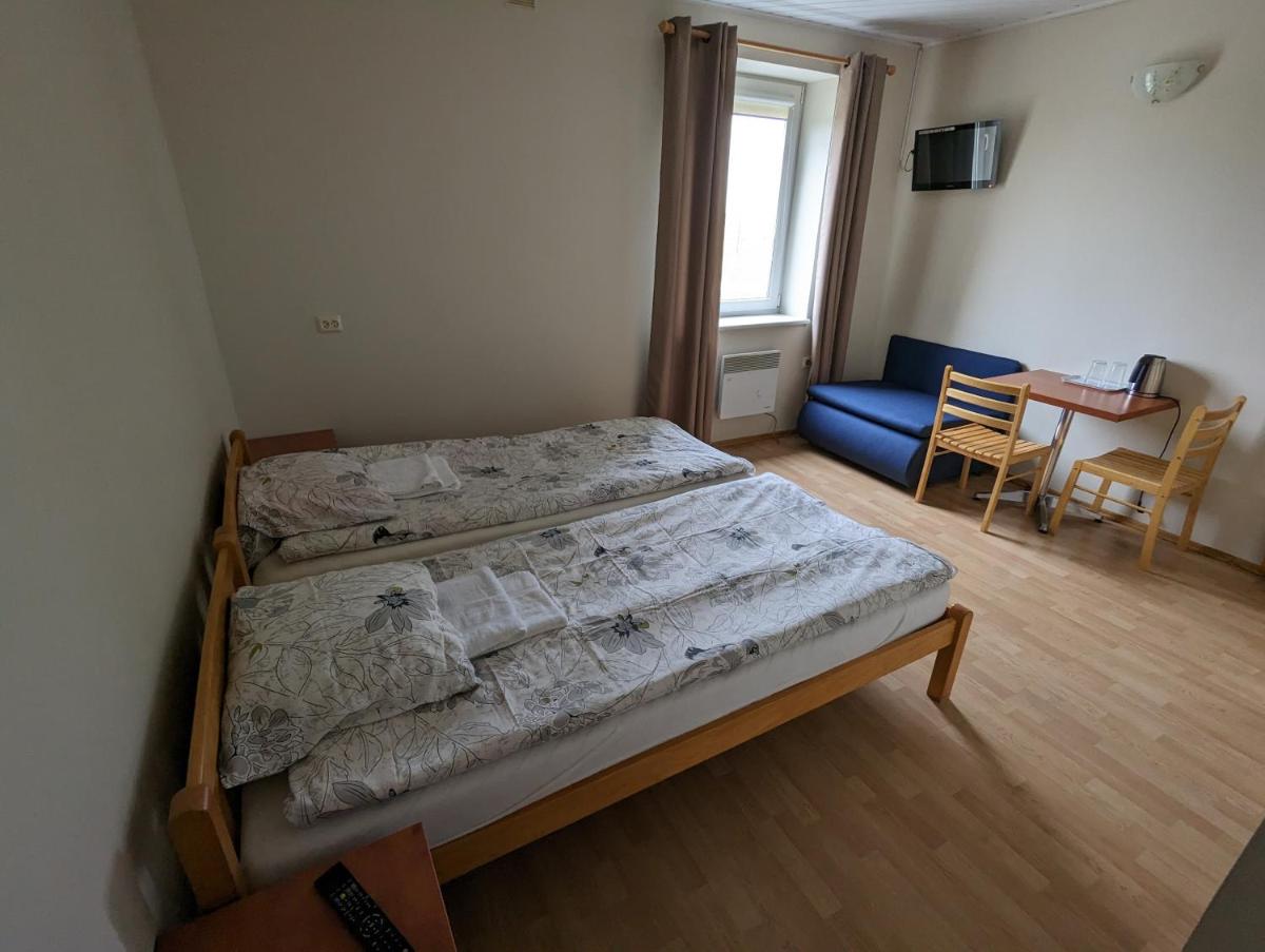Trevena Endriejavas - Housity
