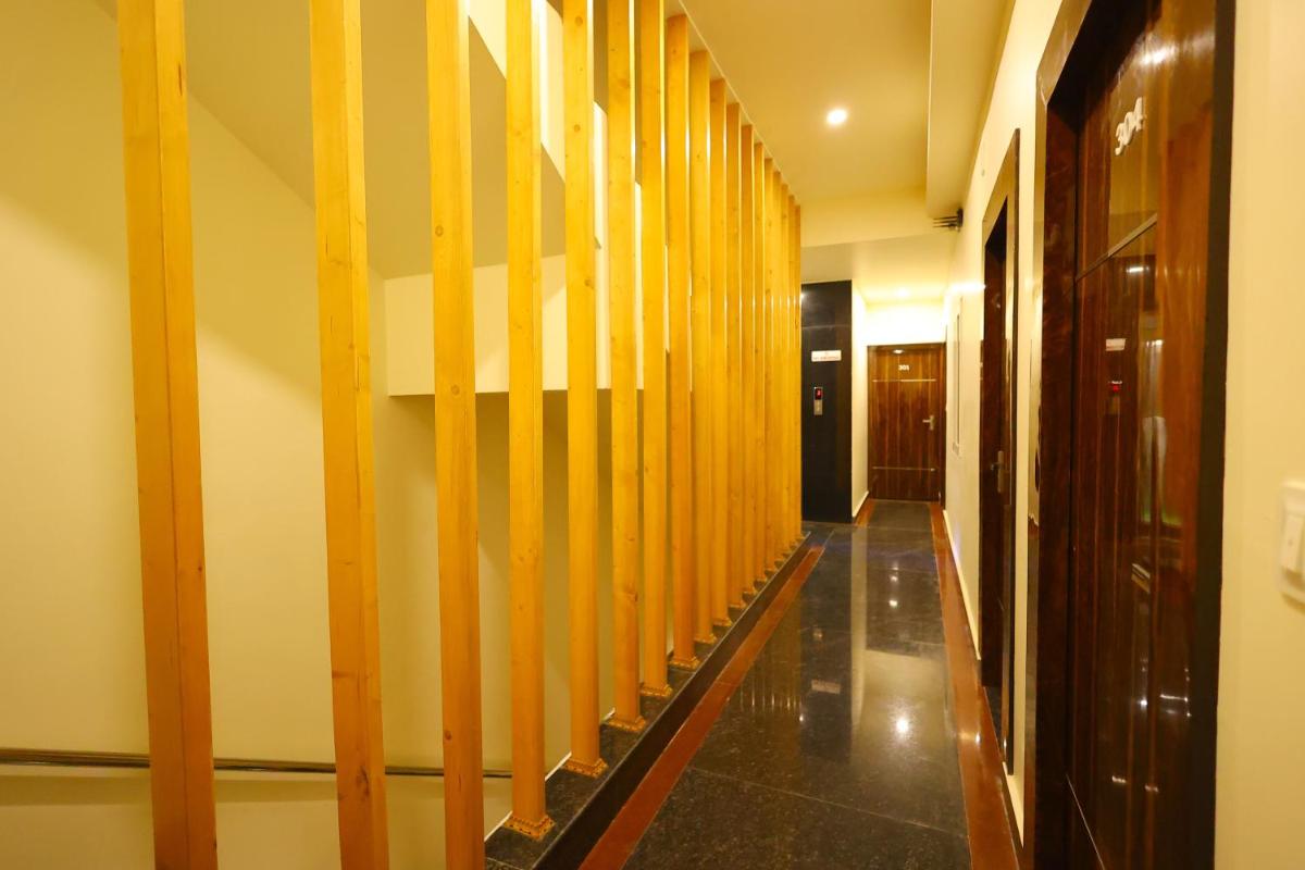 Suitetrails - Hotel Vijaya Grand