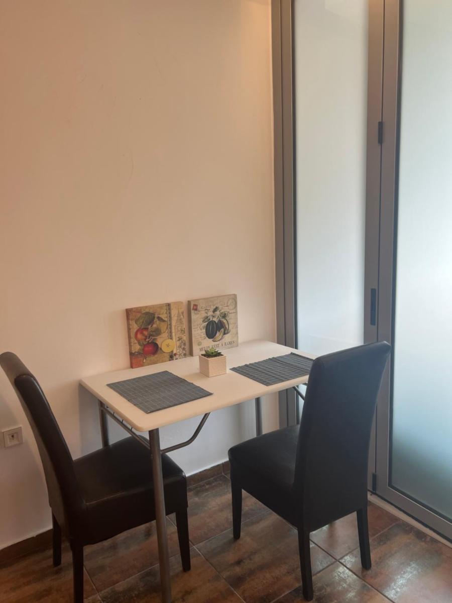 Larisa City Apartments 1 - Housity