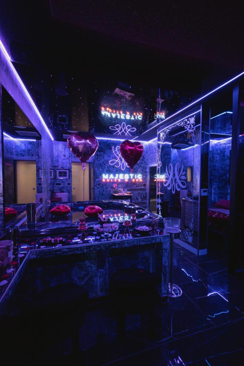Suitetrails - Majestic SPA