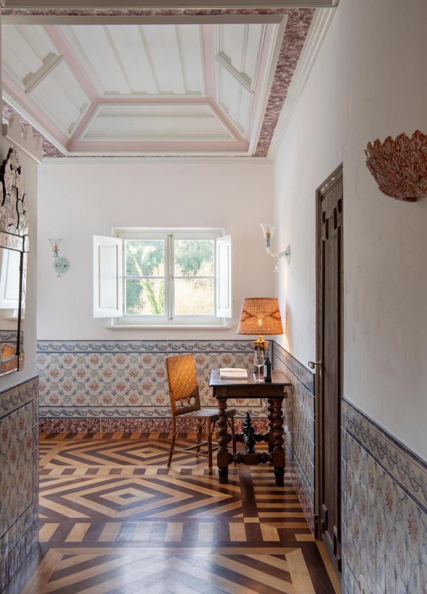 Uma área de estar em Vermelho Melides - Relais & Châteaux