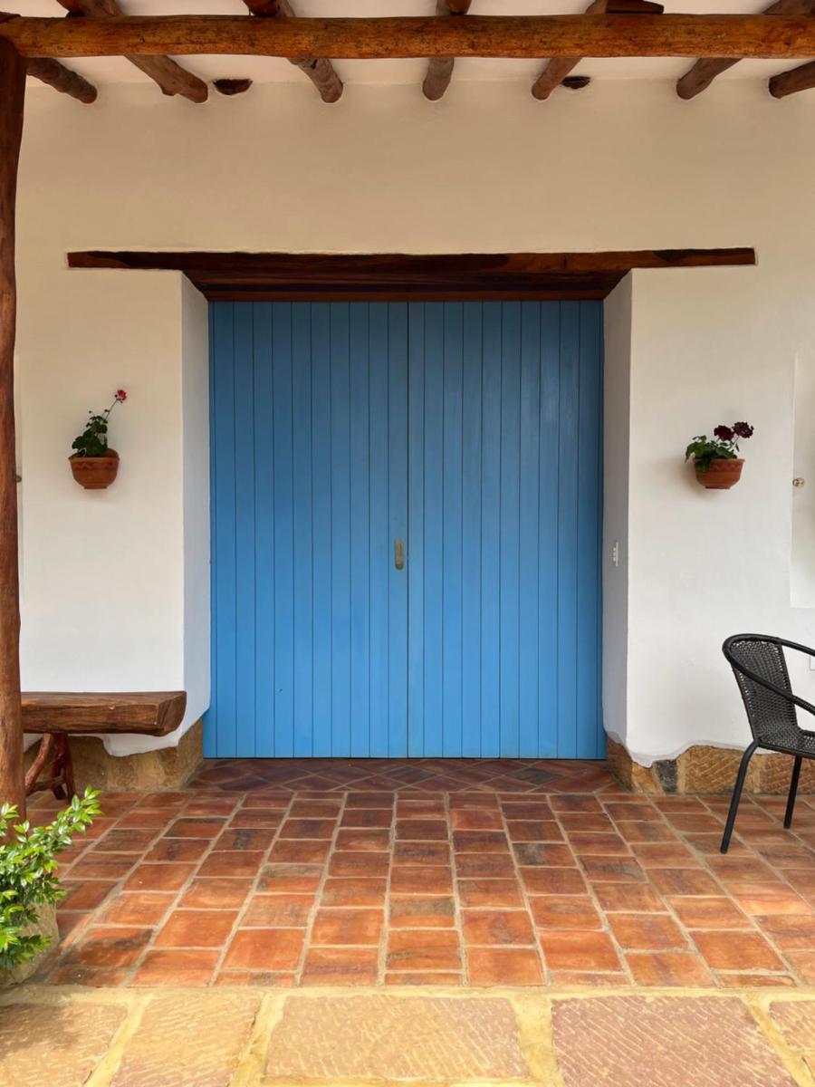 Trinitarios - Housity