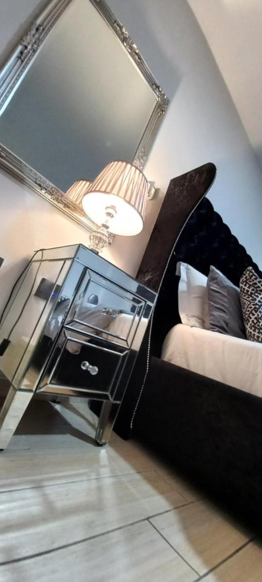Suitetrails - Luxury Penthouse Suite, Cantonments-Labone