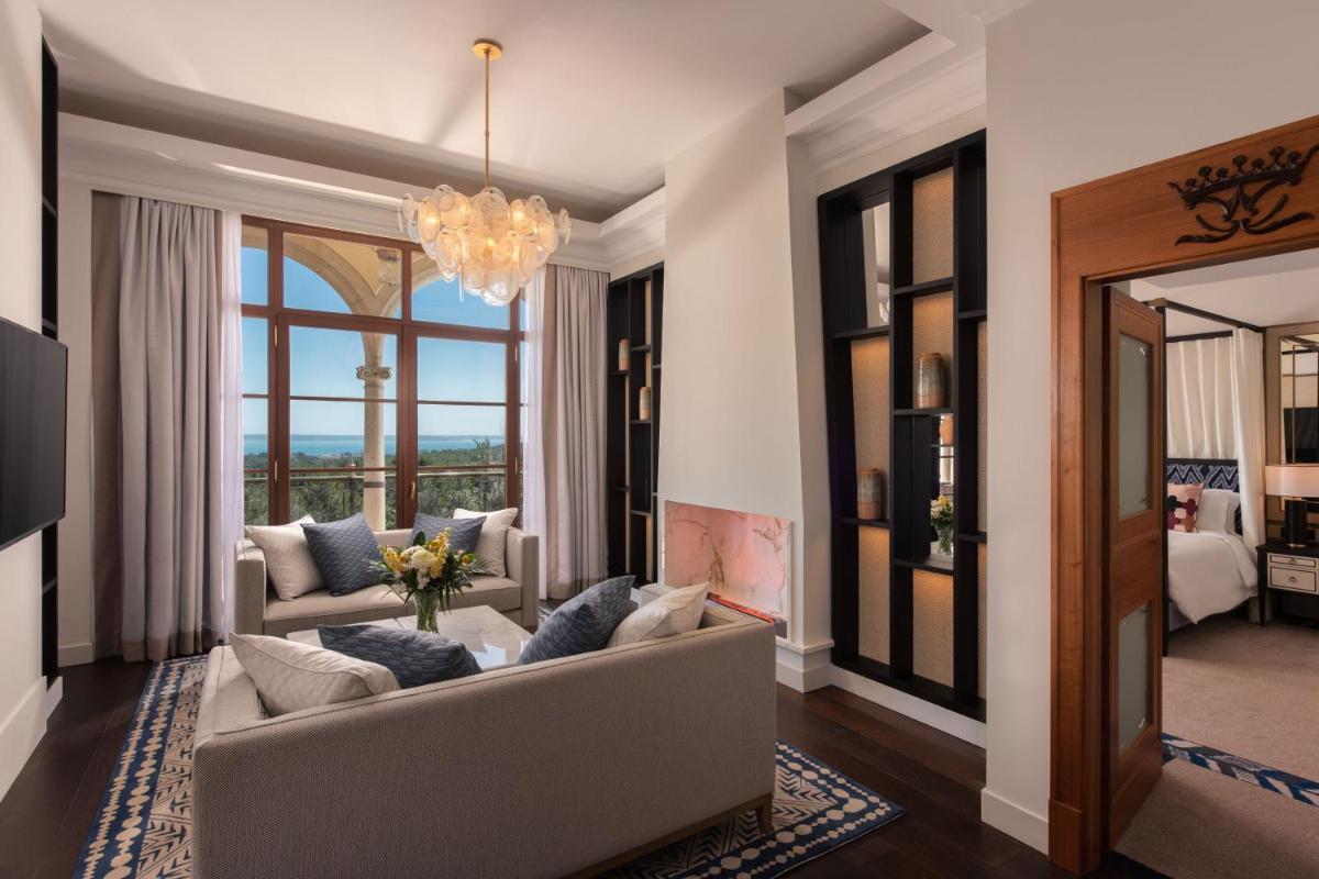 Zona de estar de Castillo Hotel Son Vida, a Luxury Collection Hotel, Mallorca