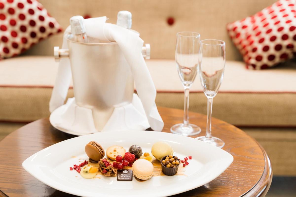 Bebidas en Castillo Hotel Son Vida, a Luxury Collection Hotel, Mallorca