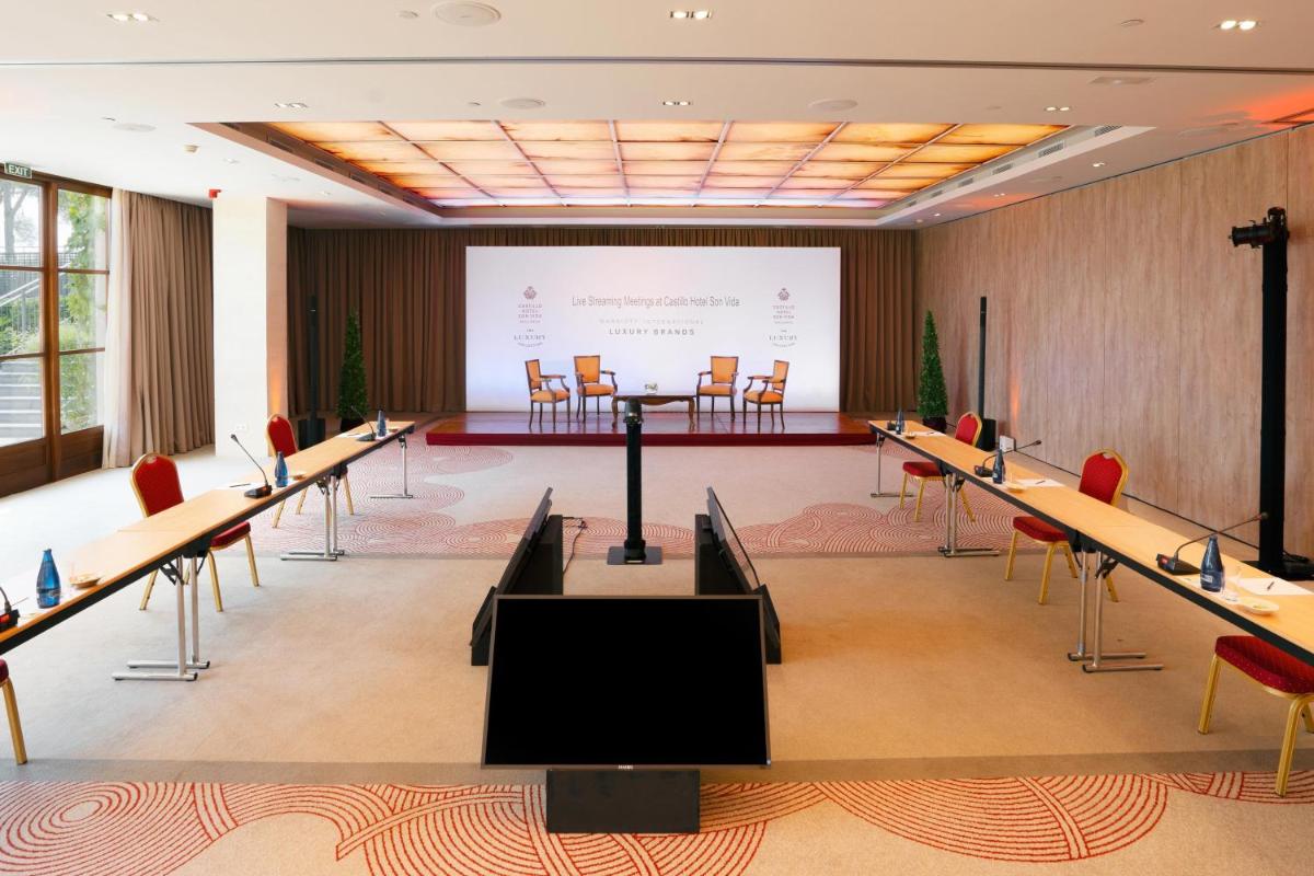 Zona business o sala de conferencias en Castillo Hotel Son Vida, a Luxury Collection Hotel, Mallorca