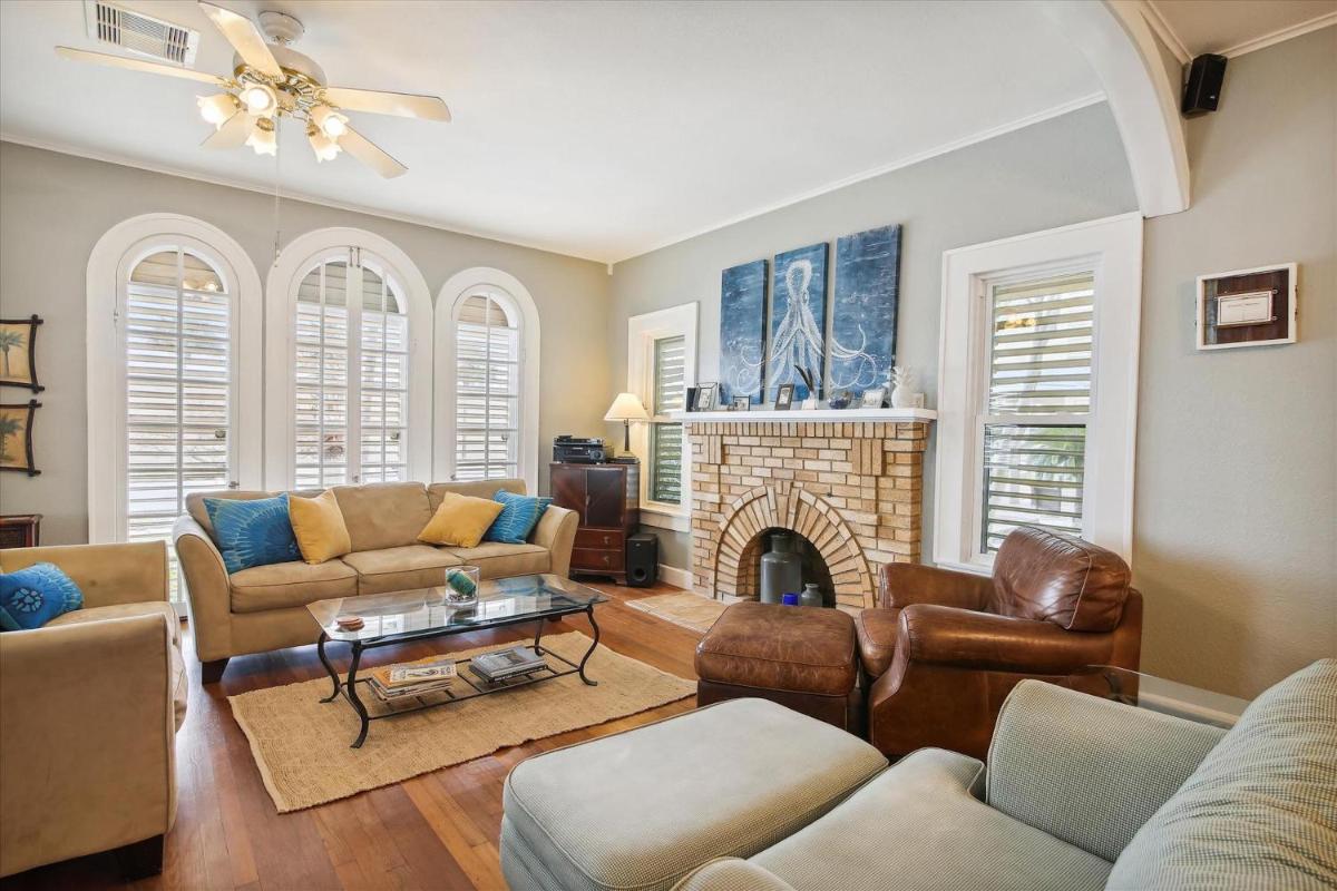 Endless Summer by Ryson Vacation Rentals - Housity