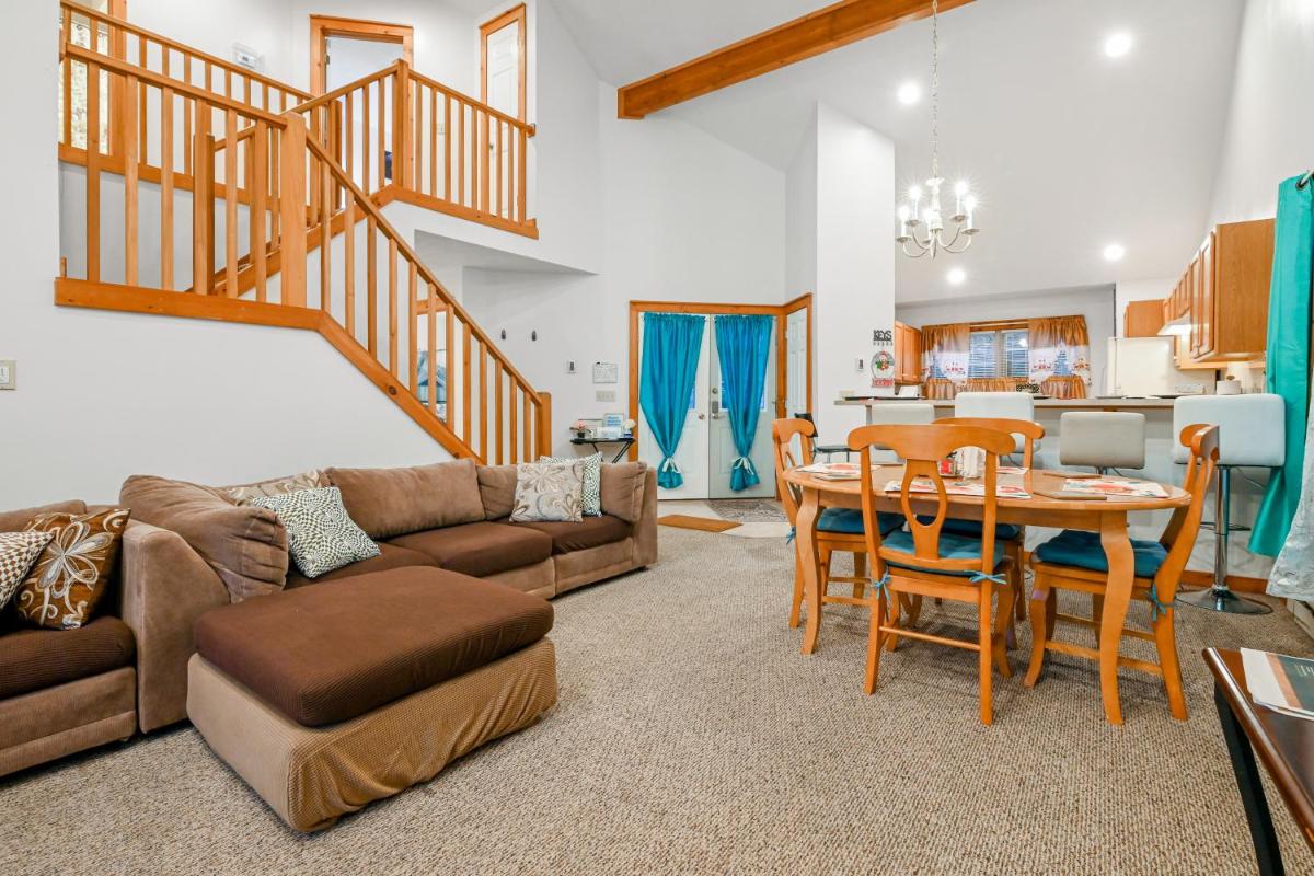 Whispering Pines - Housity