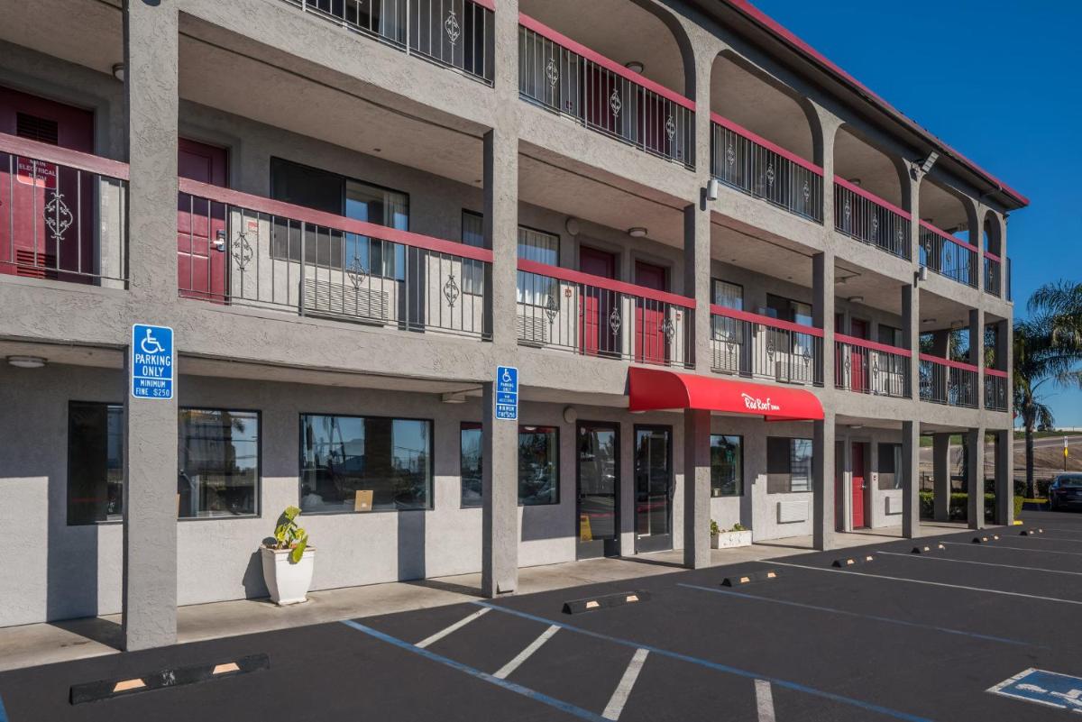 Red Roof Inn Stockton - Housity