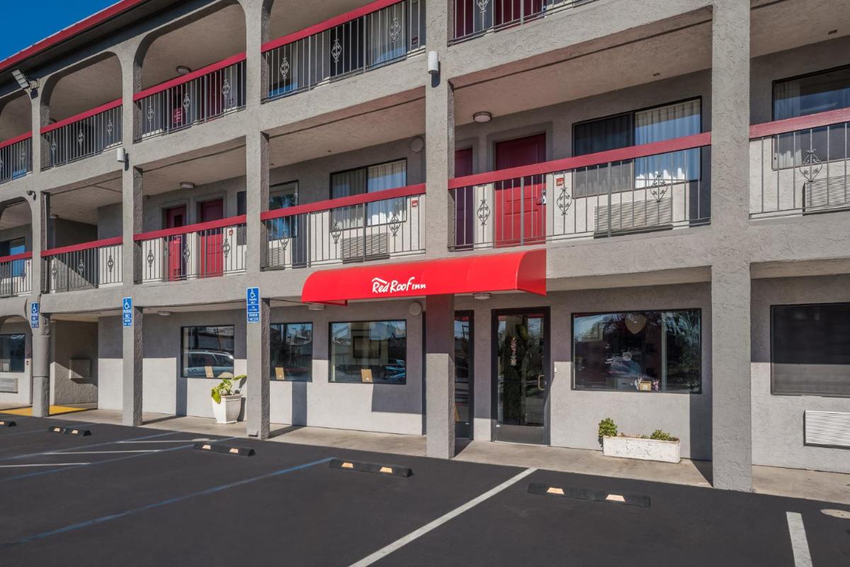 Red Roof Inn Stockton - Housity