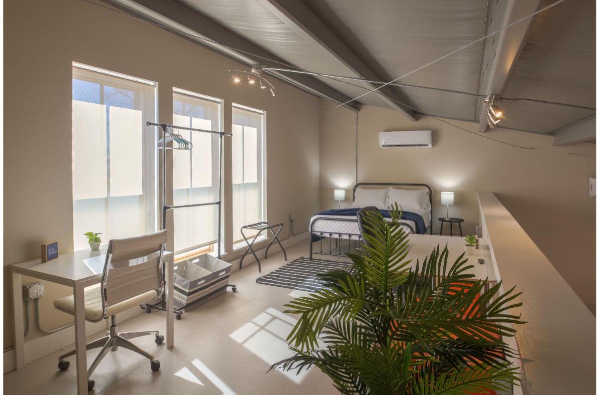 Suitetrails - Gorgeous Guesthouse Near Amazing Downtown