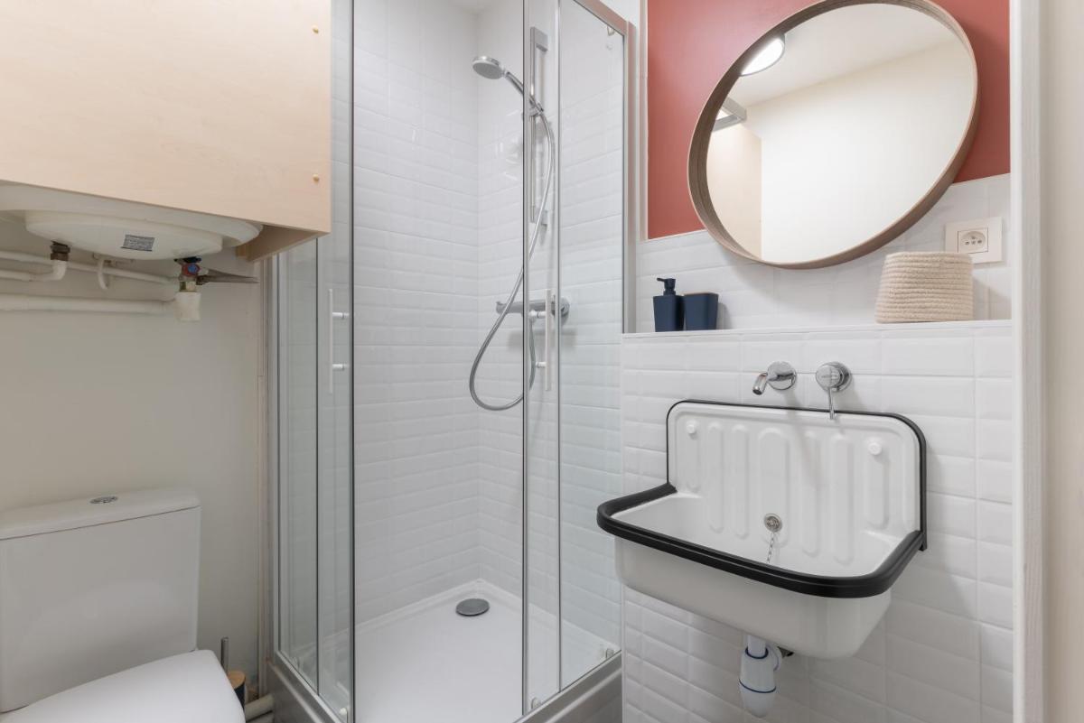 Studio refait à neuf avec Parking en Bord de Loire - Housity