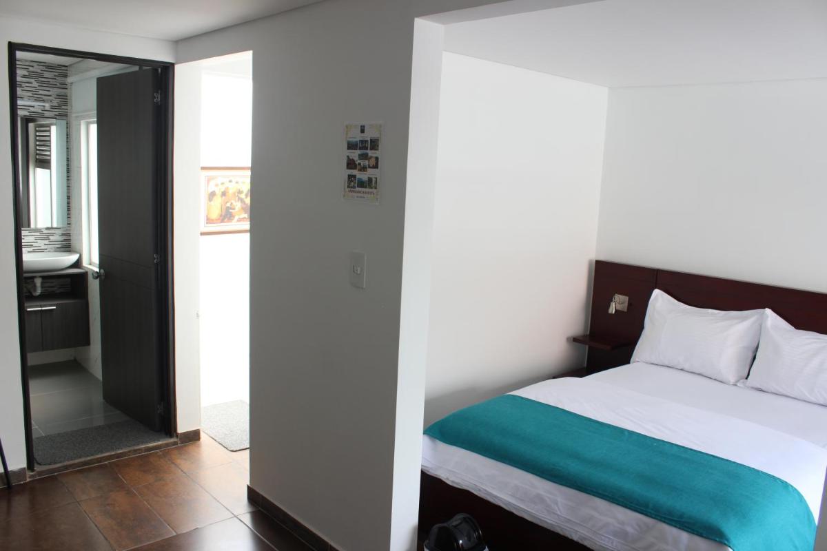 Apartahotel Dorado Central - Housity