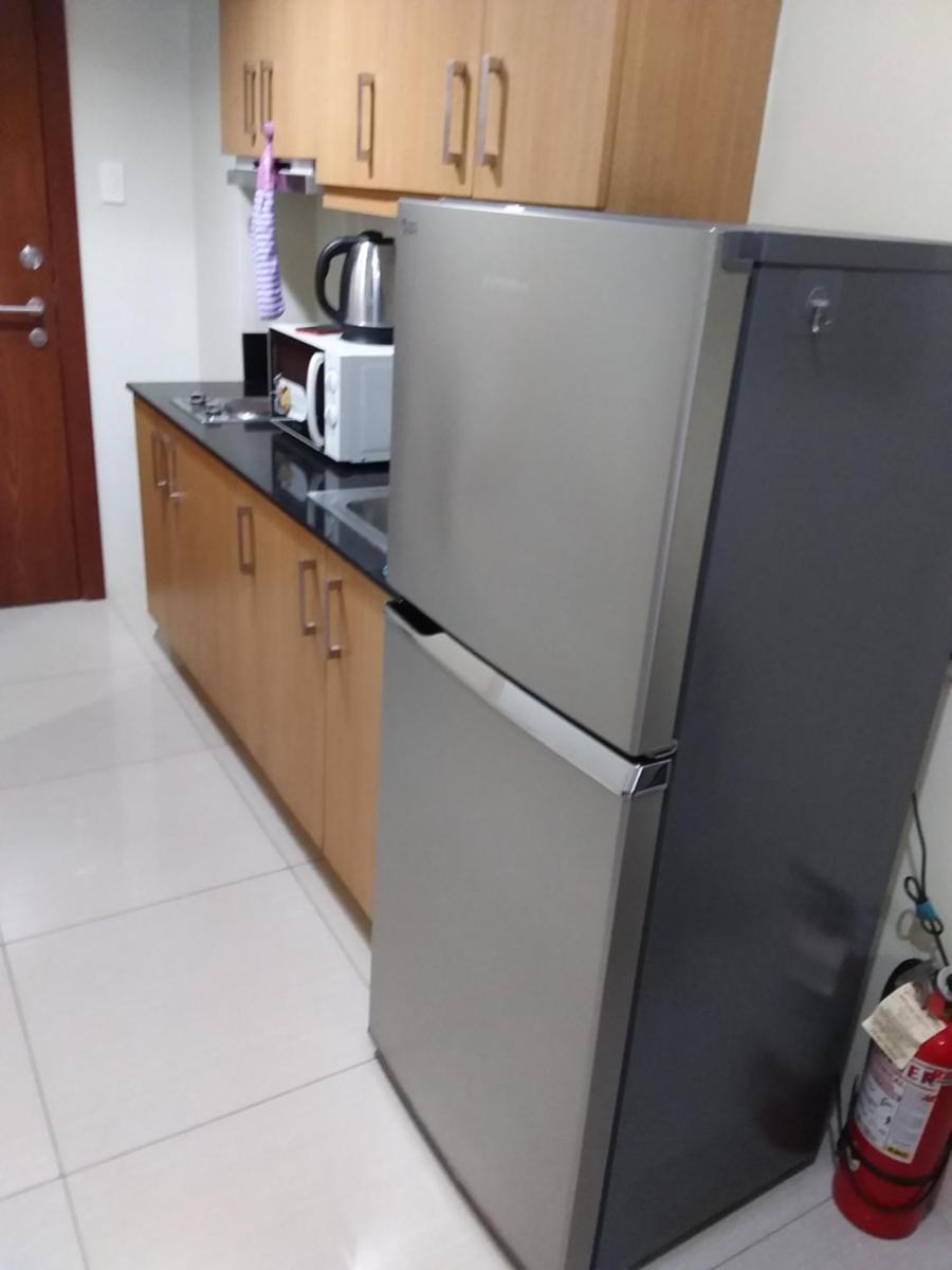 Condo at Shell Residences - Hizvo