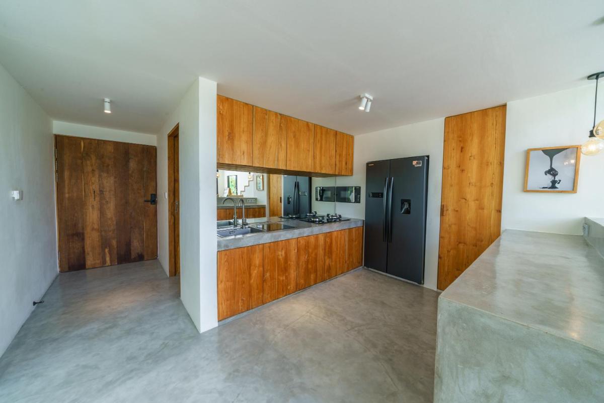 Villa Tala - Stylish 1BR Designer Villa in Pererenan - Housity
