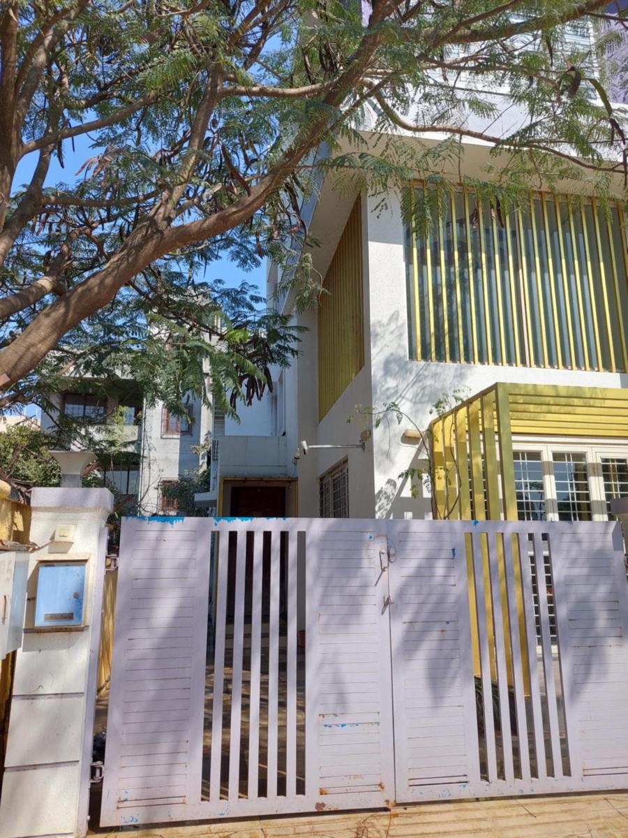 Beautiful 1 bedroom Ac or nonAc Apartment at Bavdhan Pune - Housity