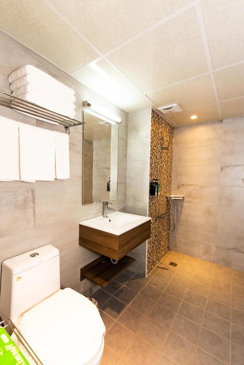 Traveller Inn - Mido Hotel - Housity