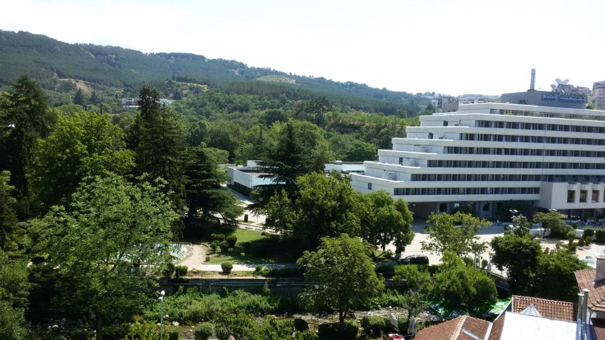Парк Апартаменти Юлия - Housity