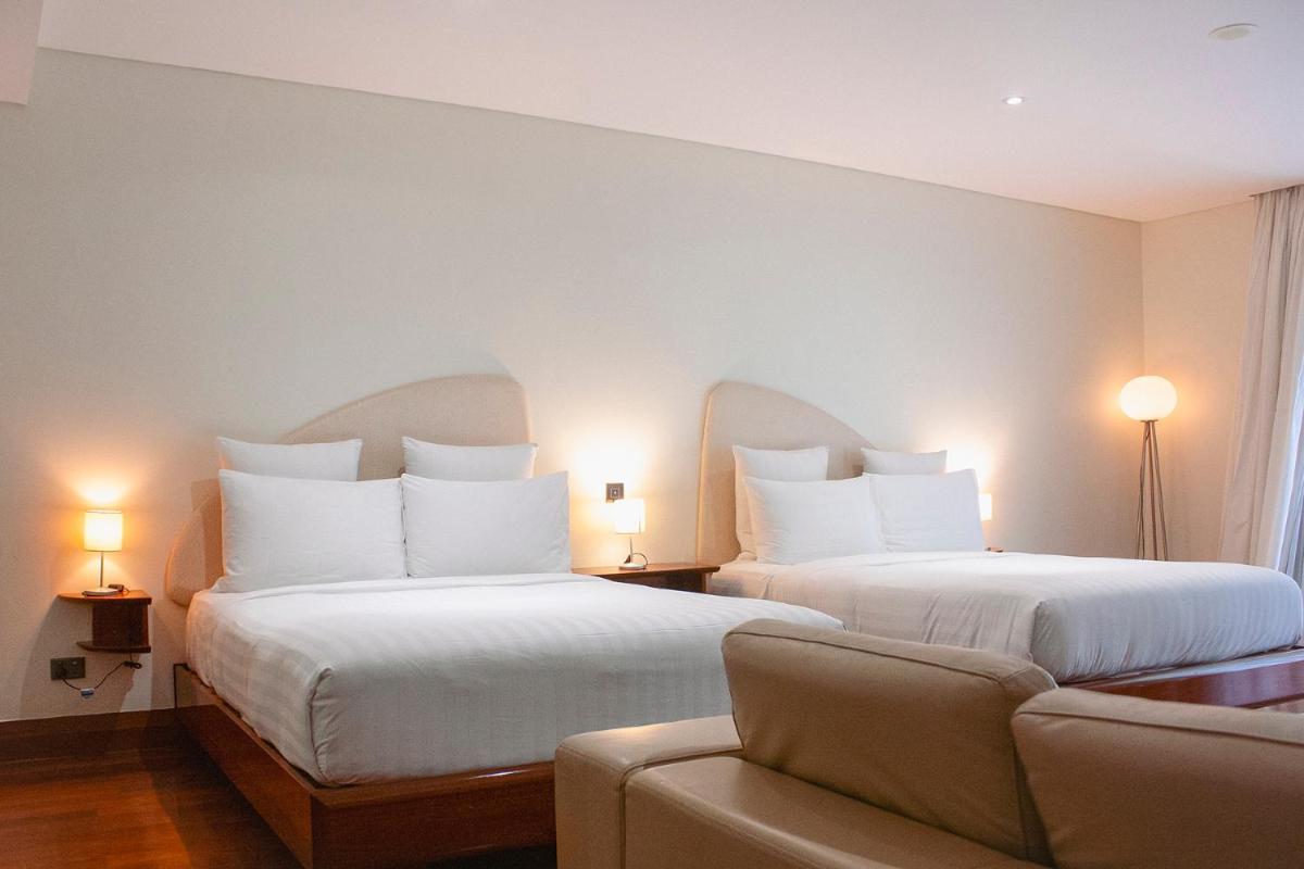 Suitetrails - Airways Hotel