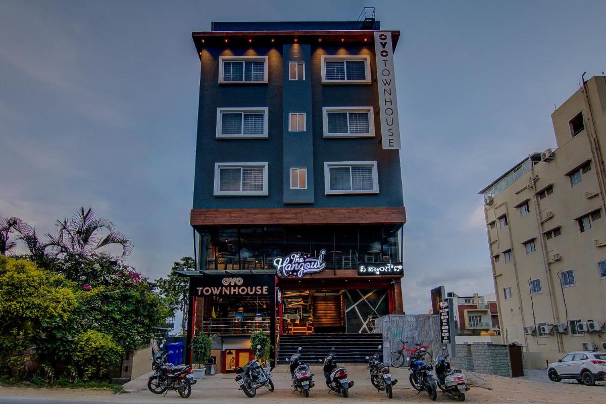 Townhouse Global Village Tech Park Near Kengeri Bus Terminal Metro Station - Housity