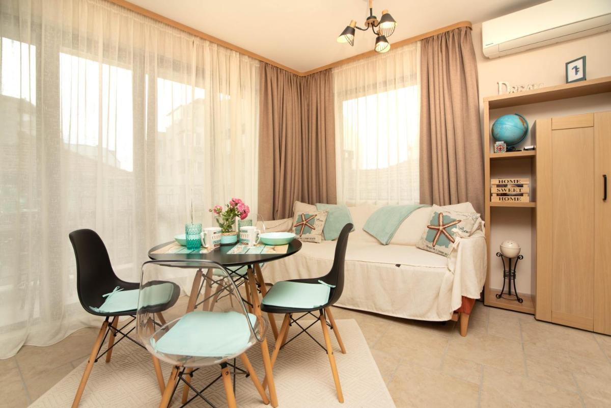 Apartment Florette Black Sea - Housity