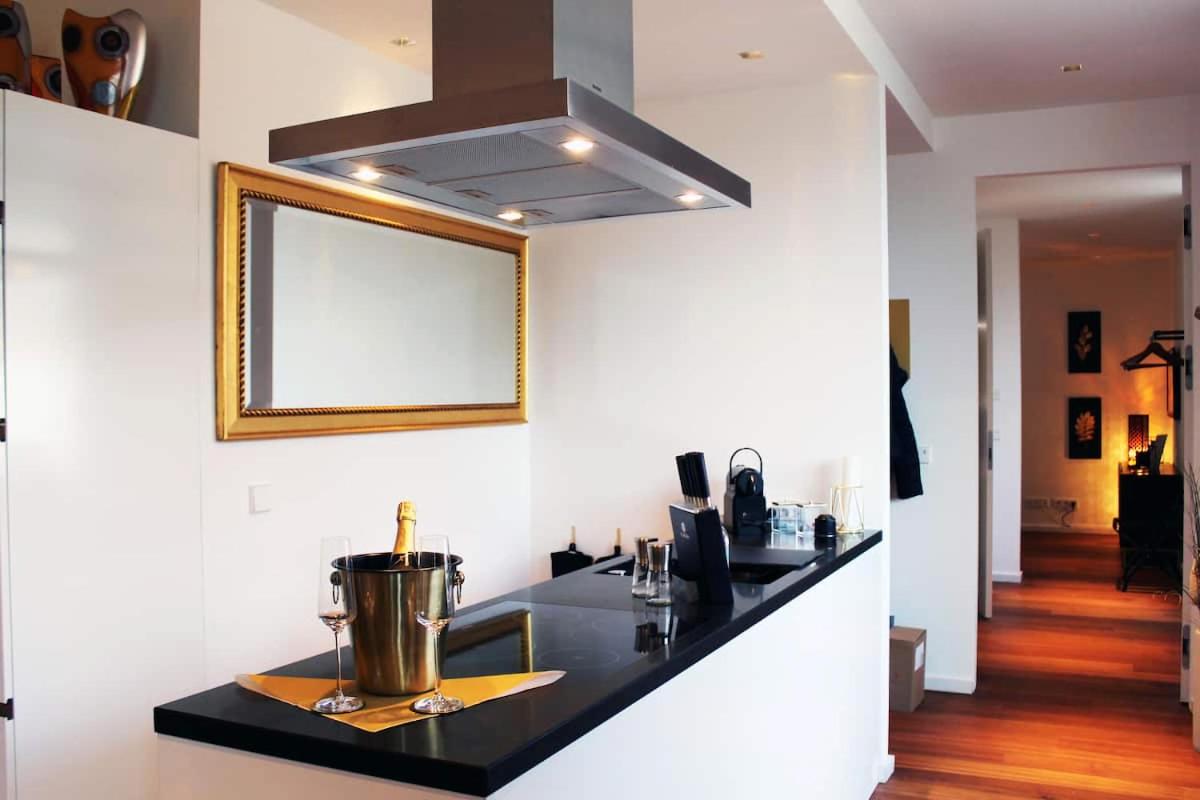 APARTMENT Hamburg HAFENCITY! - Housity